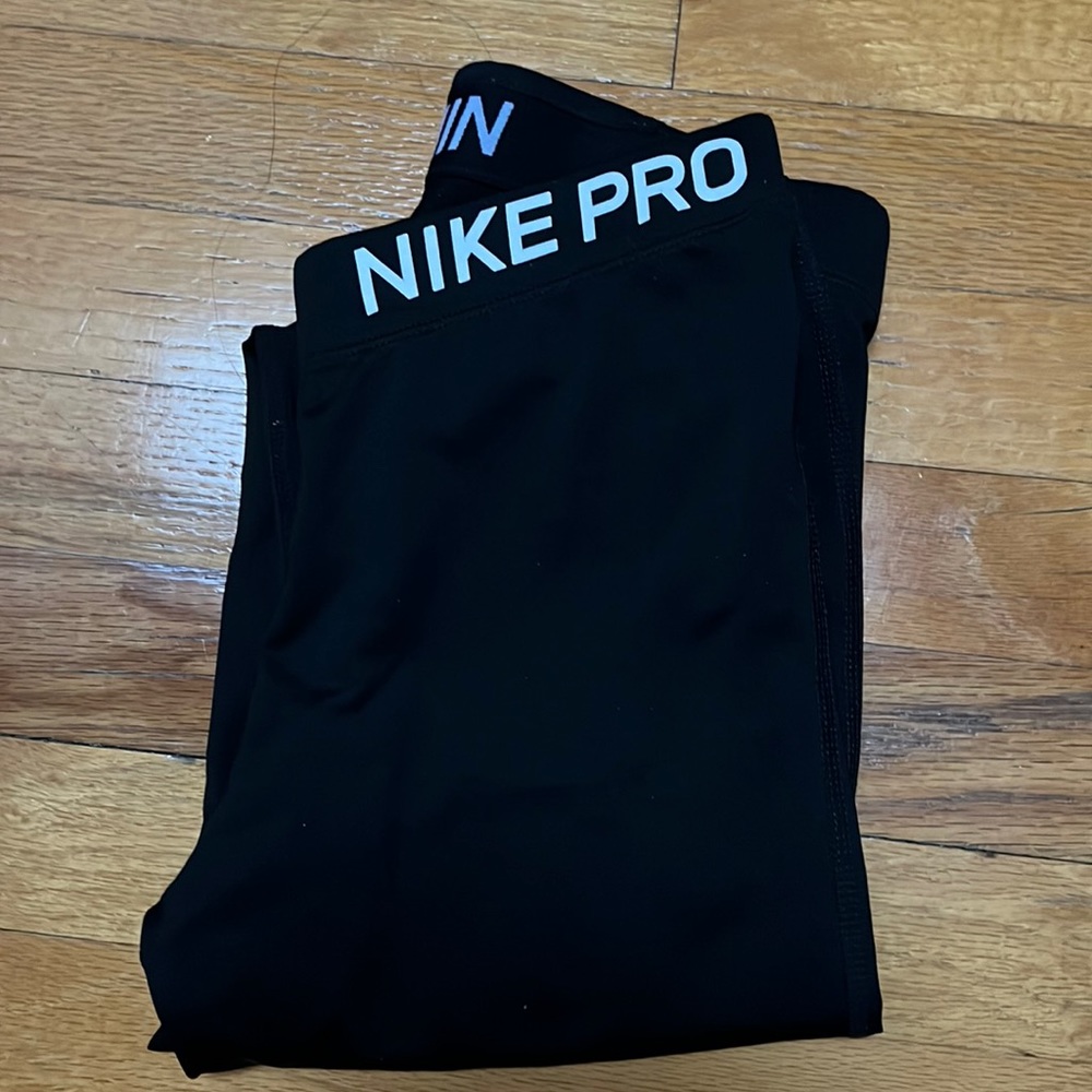 Nike Pro leggings, good condition, sz small